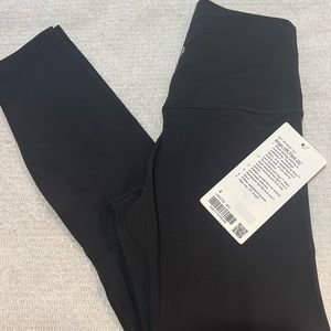 lululemon Align HR Pant 25” size 4